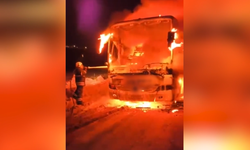 Hatay’da Seyir Halindeki Yolcu Otobüsü Alev Alev Yandı