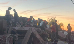 Zonguldak’ta 3 Katlı Bina Çöktü! Enkazdan 1 Kişi Kurtarıldı