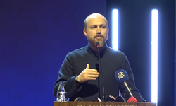 Bilal Erdoğan HKÜ Zirvesinde Konuştu: "Dünyanın En Başarılı Ülkeleriyle Yarışıyoruz"