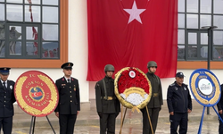 Göksun’da Sağanak Yağışa Rağmen Cumhuriyet Coşkusu! Atatürk Anıtı’nda Tören Düzenlendi