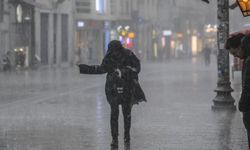 41 İl İçin 'Sarı' ve 'Turuncu' Kodlu Uyarı! Bakan Kurum: "Lütfen Meteorolojik Uyarıları Takip Edelim"