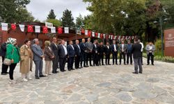 Muhtarlar Tarihi Kalede Bir Araya Geldi! Tarihçi Mehmet Işık Kahramanmaraş Destanını Anlattı