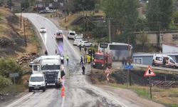 Şırnak'ta Tırla Çarpıştıktan Sonra Eve Giren Yolcu Otobüsünde Şoför Hayatını Kaybetti, 14 Kişi Yaralandı