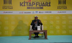 Kitap Fuarı’nda Orta Doğu Zirvesi! Süleyman Arslantaş KAFUM’da Konuştu