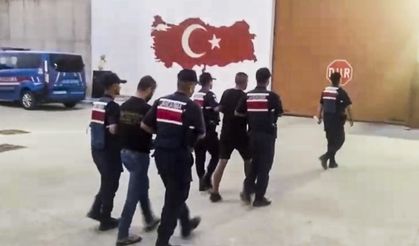 Mersin'de ormanlık alanda yangın çıkaran 2 zanlı tutuklandı