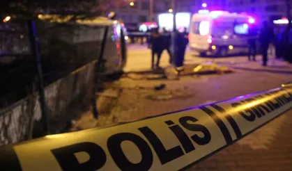 Diyarbakır'da otomobilden ateş açılması sonucu 3 kişi yaralandı