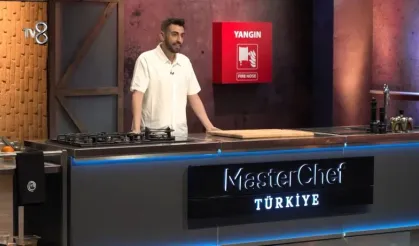 AVM’de Skandal! Köftenin İçinden Cam Çıktı, Şef Hastanelik Oldu