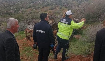 Adıyaman'da devrilen traktörün sürücüsü öldü