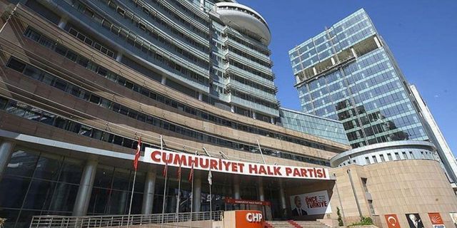 CHP'de MYK üyeleri istifa etti