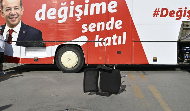 Tanju Özcan, Kemal Kılıçdaroğlu'na Koltuk Fırlattı