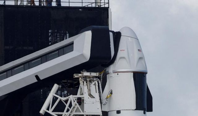 SpaceX: Kontroller tamamlandı, koltuklar kalkış pozisyonuna alındı