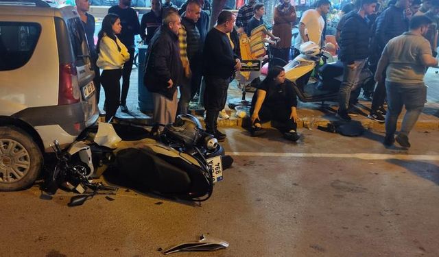 Antalya'da motosiklet yayalara çarptı