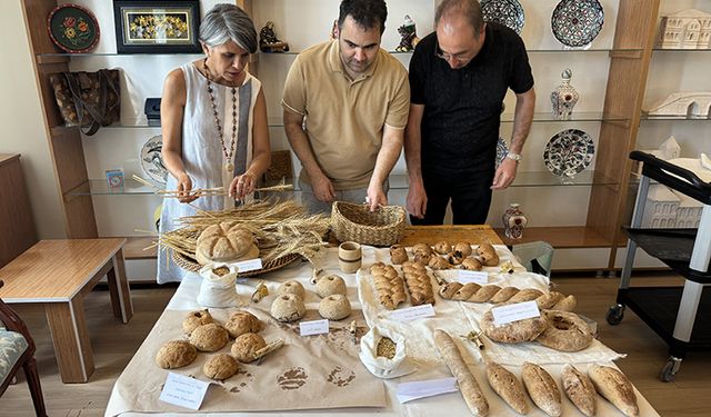 Antik çağ ekmekleri üniversite öğrencisinin tezinde fırınla buluştu