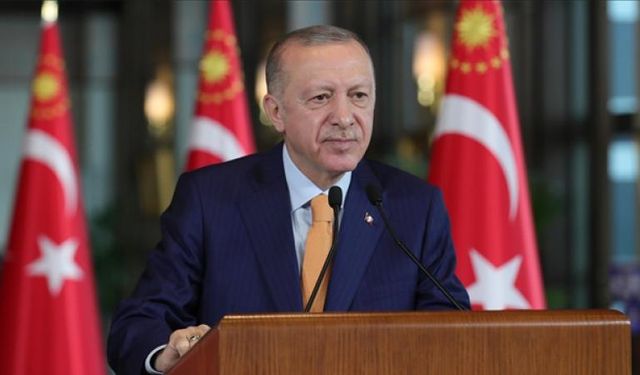 Cumhurbaşkanı Erdoğan: Ayasofya'nın dirilişi tekrar hayırlı olsun
