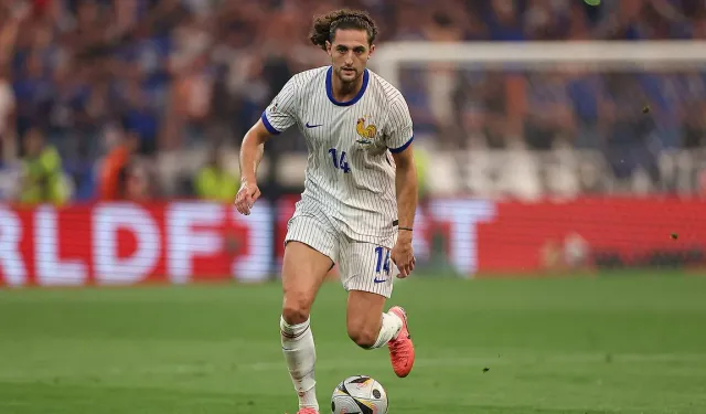 Adrien Rabiot'un menajerinden açıklama