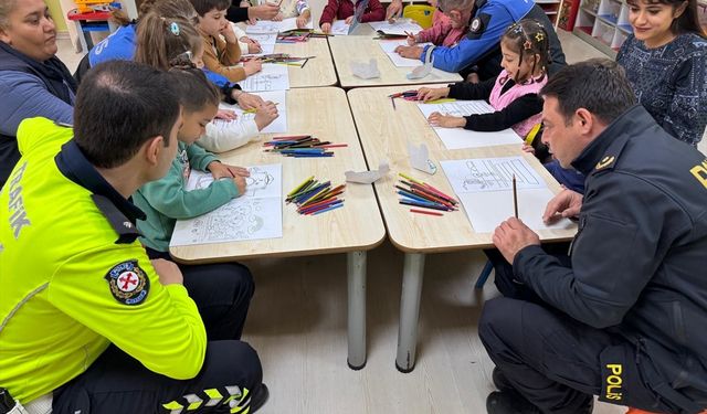 Belen'de öğrencilere trafik eğitimi verildi