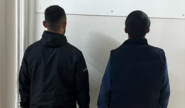 Nizip'te çeşitli suçlardan aranan 25 zanlı yakalandı