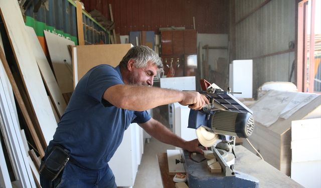 Depremzedelere iş vaadiyle dolandırıcılık skandalı!