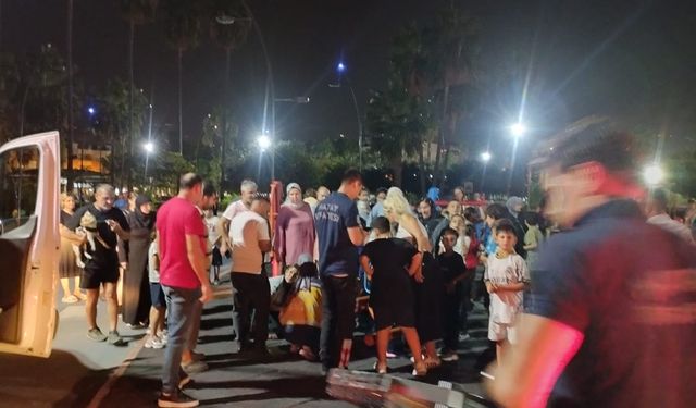 Ayağı oyun aletine sıkışan çocuk itfaiye ekiplerince kurtarıldı