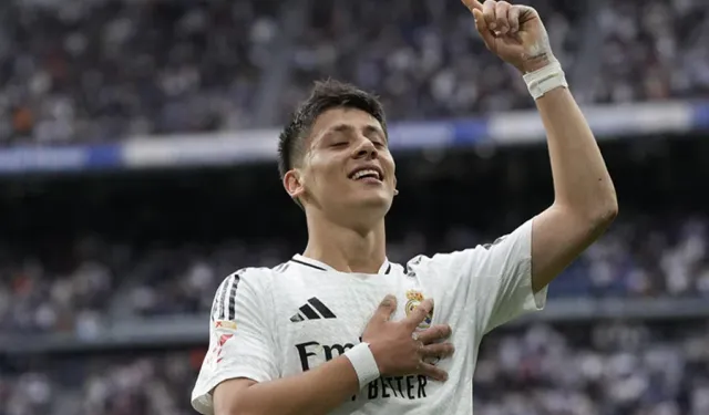 Arda Güler, Real Madrid'de ekim ayının futbolcusu seçildi