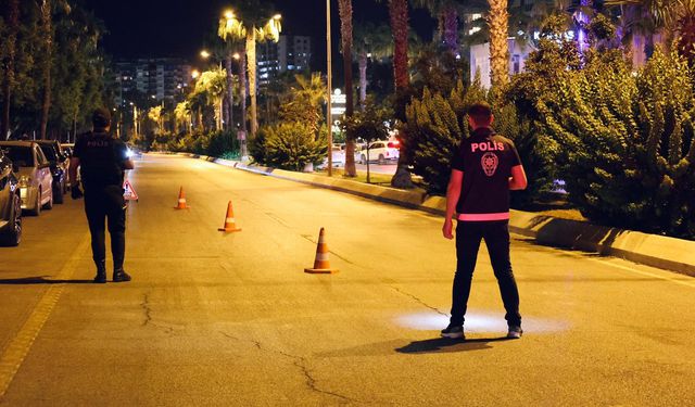 Mersin'de çeşitli suçlardan aranan 1569 şüpheli yakalandı