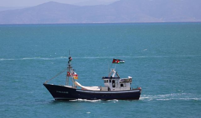 İsrail güçleri, Gazze' ye ulaşan ilk gemi Mikeno'yu ele geçirdi!