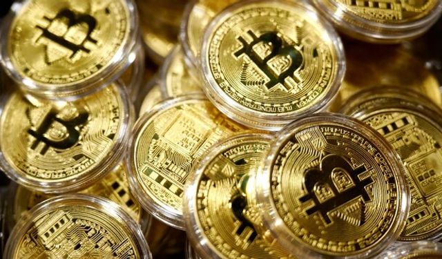 Kripto'da sert düşüş|Bitcoin 100 bin doların altına geriledi