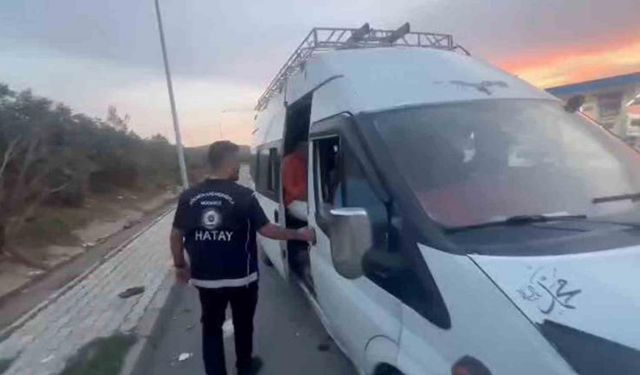 Hatay'da 10 düzensiz göçmen yakalandı