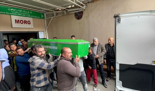 Şanlıurfa'da tek katlı inşaatın çökmesi sonucu 2 işçi hayatını kaybetti