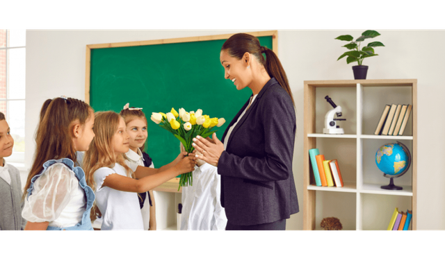 24 Kasım Öğretmenler Günü Hediyeleri: En Anlamlı Mesajlar ve Hediye Fikirleri