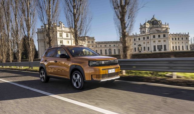 Fiat Grande Panda hibrit motor satışta! İşte özellikleri..