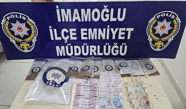 Adana'da uyuşturucu operasyonunda yakalanan 4 zanlıdan 3'ü tutuklandı