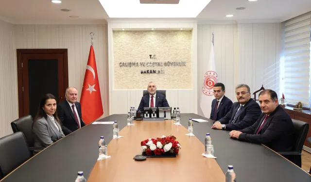 Asgari ücret pazarlığında TÜRK-İŞ’ten Işıkhan'a cevap geldi