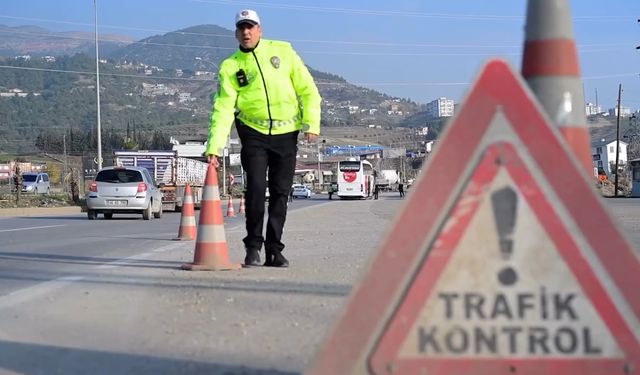 İl emniyet müdürlüğü ekipleri denetimlerini sürdürüyor