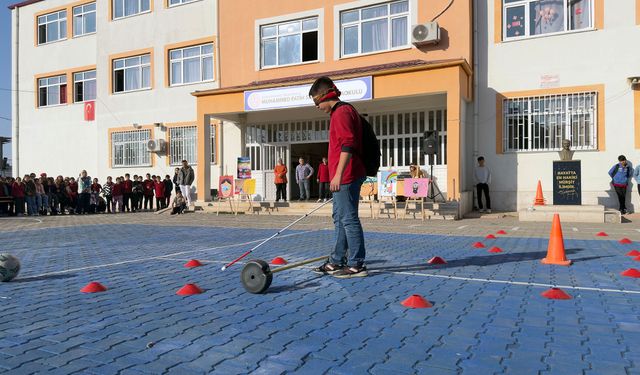 Engelleri sporla aşan şampiyonlar gençlere umut verdi