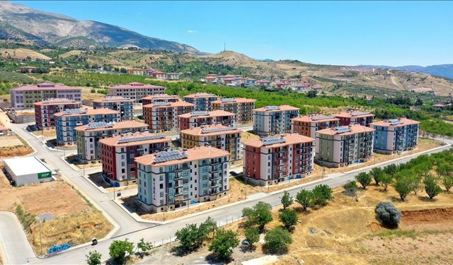 Kahramanmaraş merkezli depremler sonrası yeniden inşada son aşama!