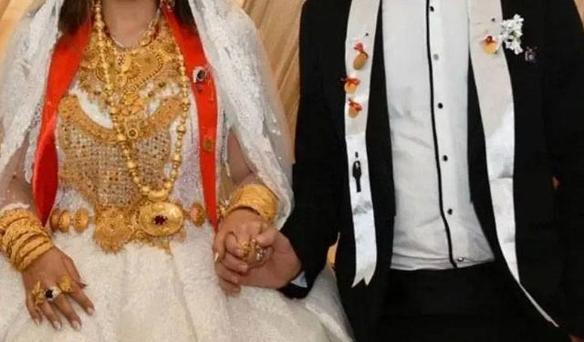 Adana'da gelin ve damada takı yerine klima hediye edildi