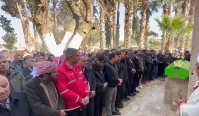 Şanlıurfa'da sulama kanalına düşen otomobilin sürücüsü son yolculuğuna uğurlandı