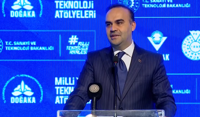 Bakan Kacır: “Kahramanmaraş OSB’lerinde 43 binden fazla kişi üretiyor”