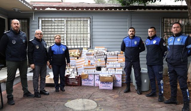 Mersin'de merdiven altı üretilen 6 bin 86 kavanoz sahte krem ele geçirildi