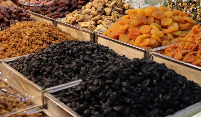 Kahramanmaraş'ta kuru meyve fiyatları Ramazan öncesi gündemde
