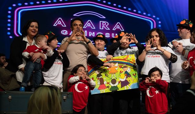 Özel gereksinimli çocuklar sanatçı Uğur Aslan ile bir araya geldi