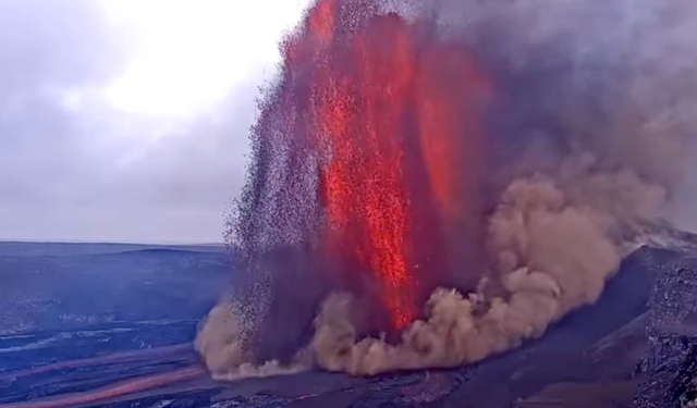 Kilauea Yanardağı'nda 42. patlama meydana geldi