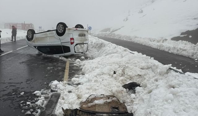 Kahramanmaraş’ta kontrolden çıkan araç takla attı
