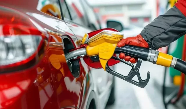 Araç Sahiplerine Müjde: Benzin ve Motorine Büyük İndirim Geliyor!