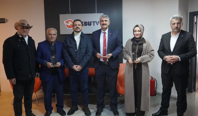 Sabır Yükü 100. Bölüme Ulaştı: Aksu Tv’de Anlamlı Kutlama