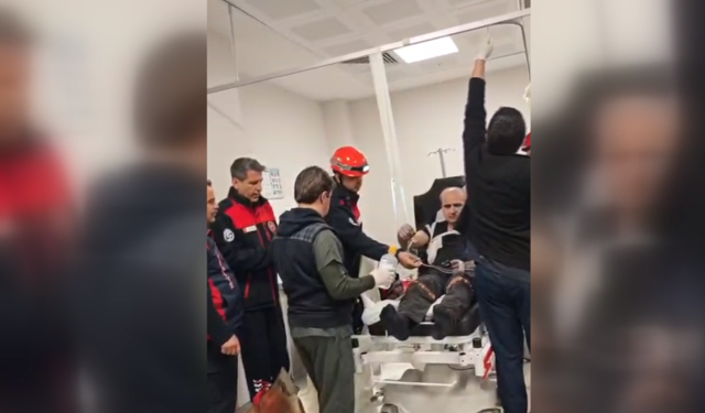 Hatay'da göğüs boşluğuna inşaat demiri saplanan işçi yaralandı