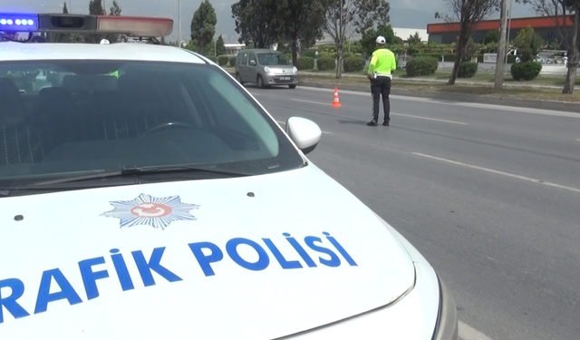 Kahramanmaraş’ta “dur” ihtarına uymayan sürücüye 230 bin TL ceza kesildi