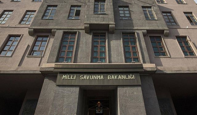 Gaziantep’te Balistik Mühimmat Alarmı: İran’dan Ateşlenen Füze İmha Edildi!