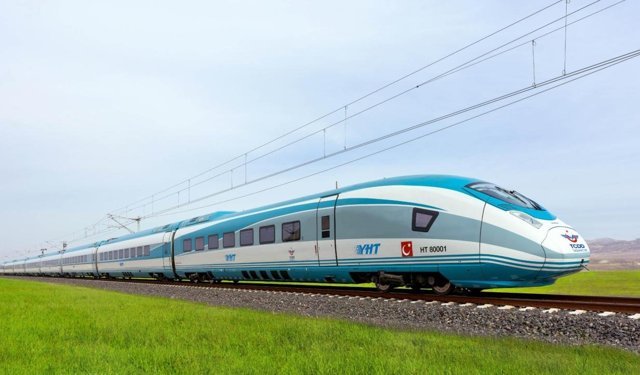 Bayram yoğunluğu nedeniyle trenlerde kapasite artışı yapılacak